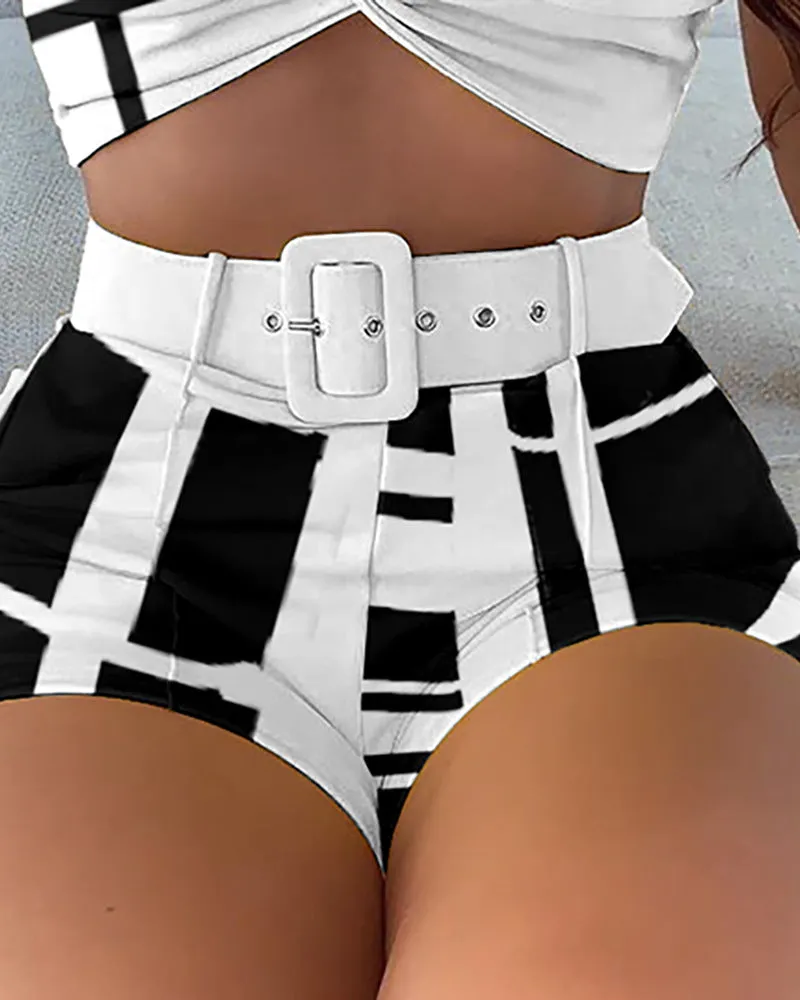 Black and White Sling swimsuit With Belt