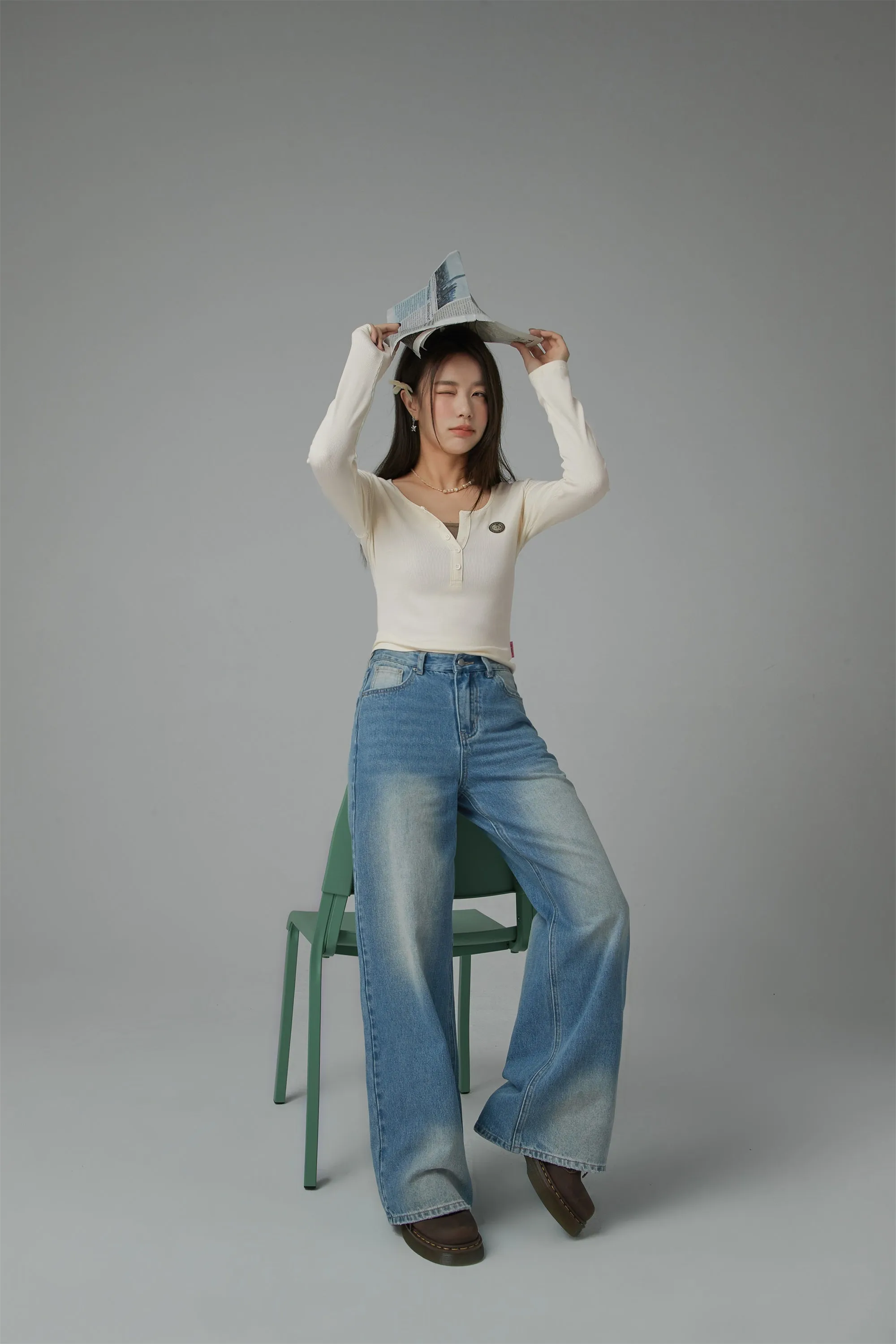 Chuu Babe Loose Fit Denim Jeans