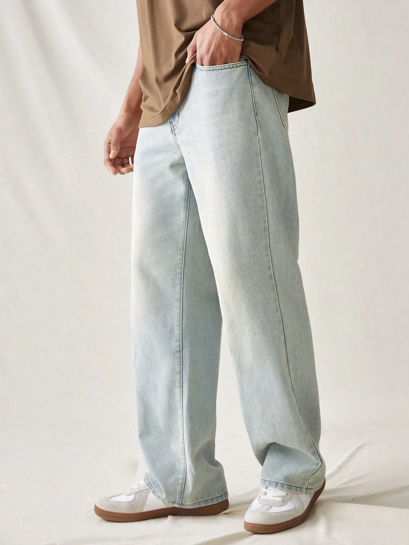 Classic Loose Straight Fit Jeans