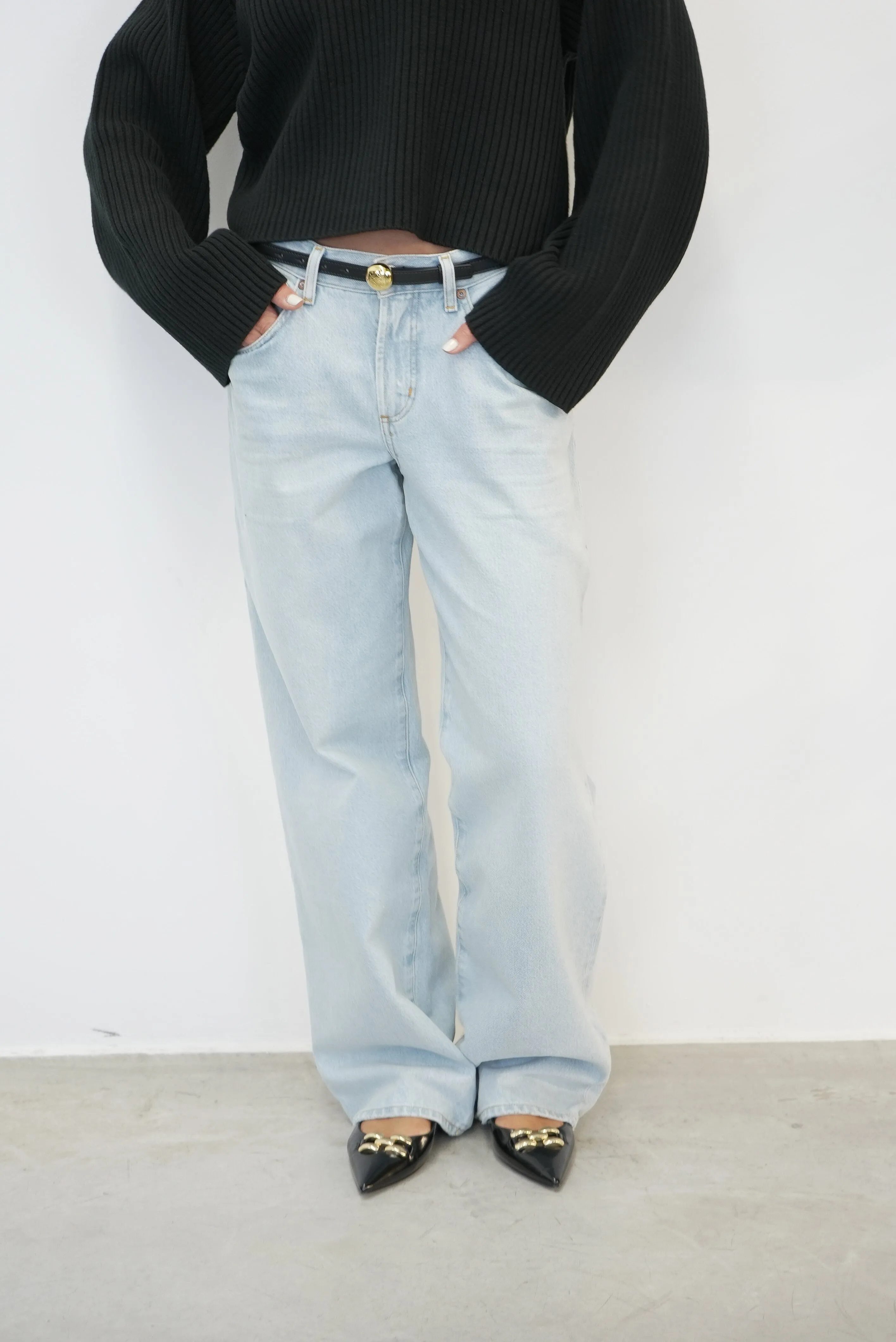 FUSION LOW RISE LOOSE JEANS IN CEREMONY