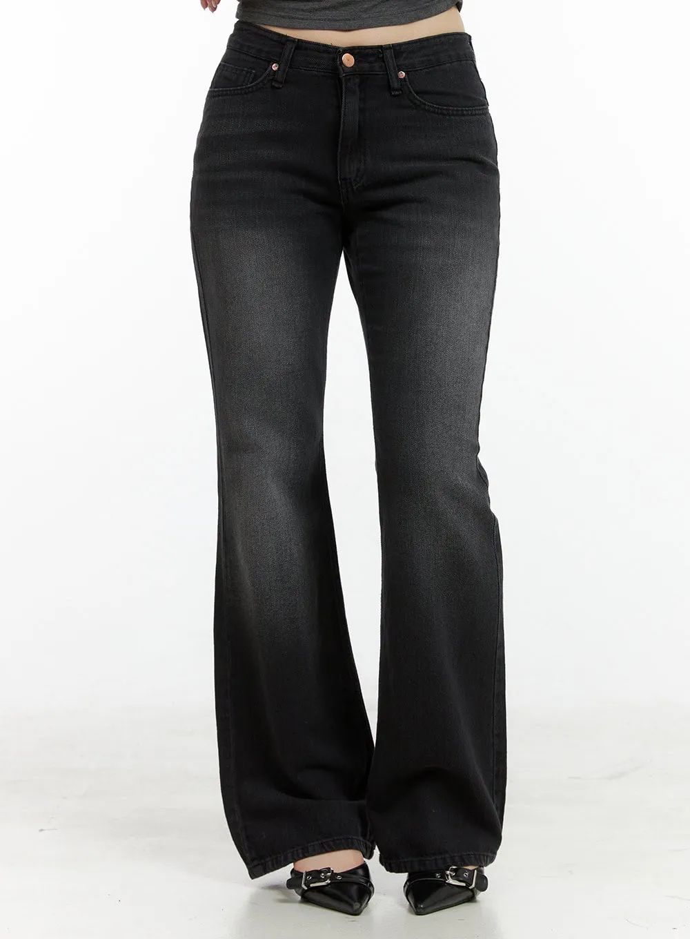 Loose Fit Bootcut Jeans CL422